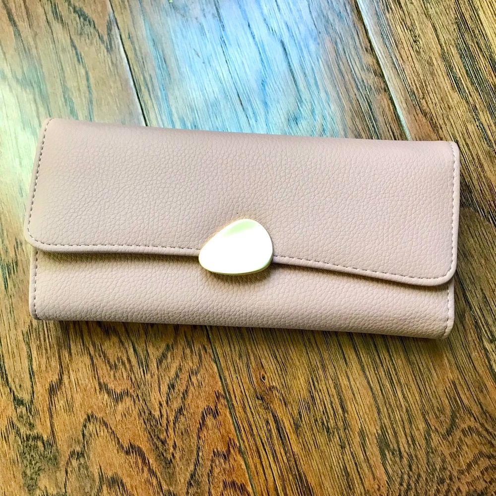 Women’s wallet